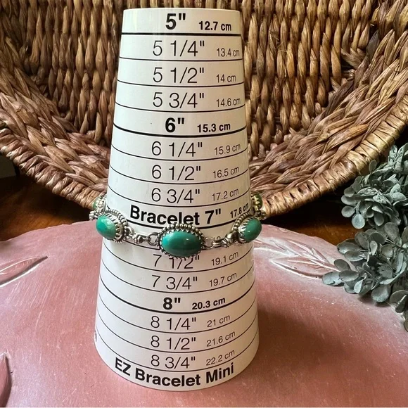 925 Sterling Silver Green Kingman Turquoise Toggle Bracelet 7.25” Southwest
